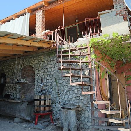 Chateau Dio Ambrolauri Εξωτερικό φωτογραφία