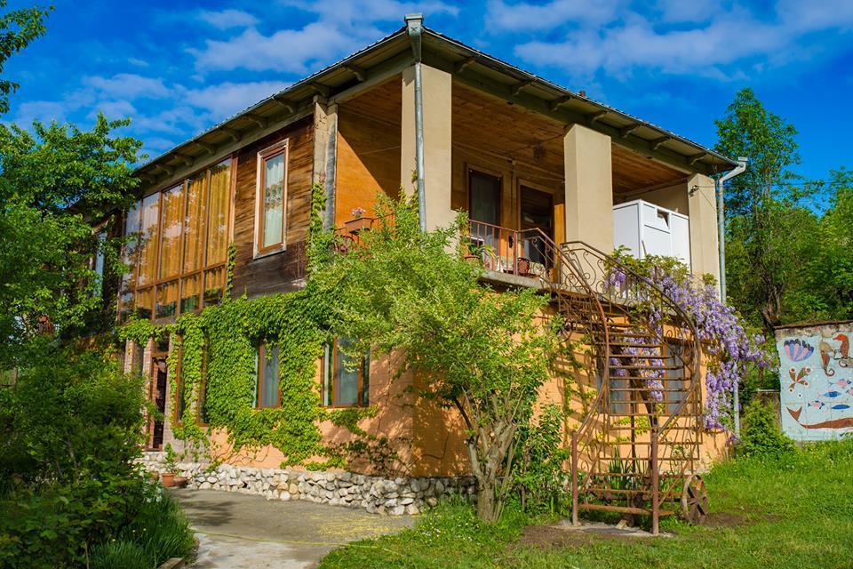 Chateau Dio Ambrolauri Εξωτερικό φωτογραφία