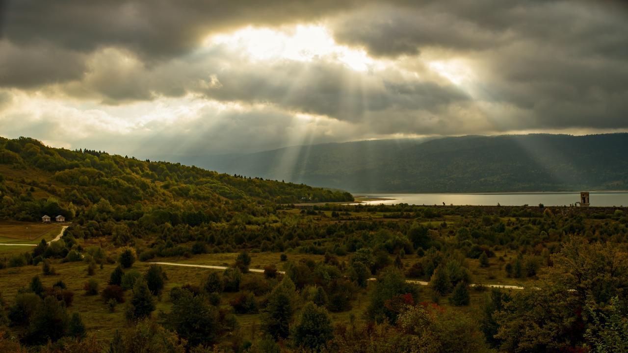 Chateau Dio Ambrolauri Εξωτερικό φωτογραφία